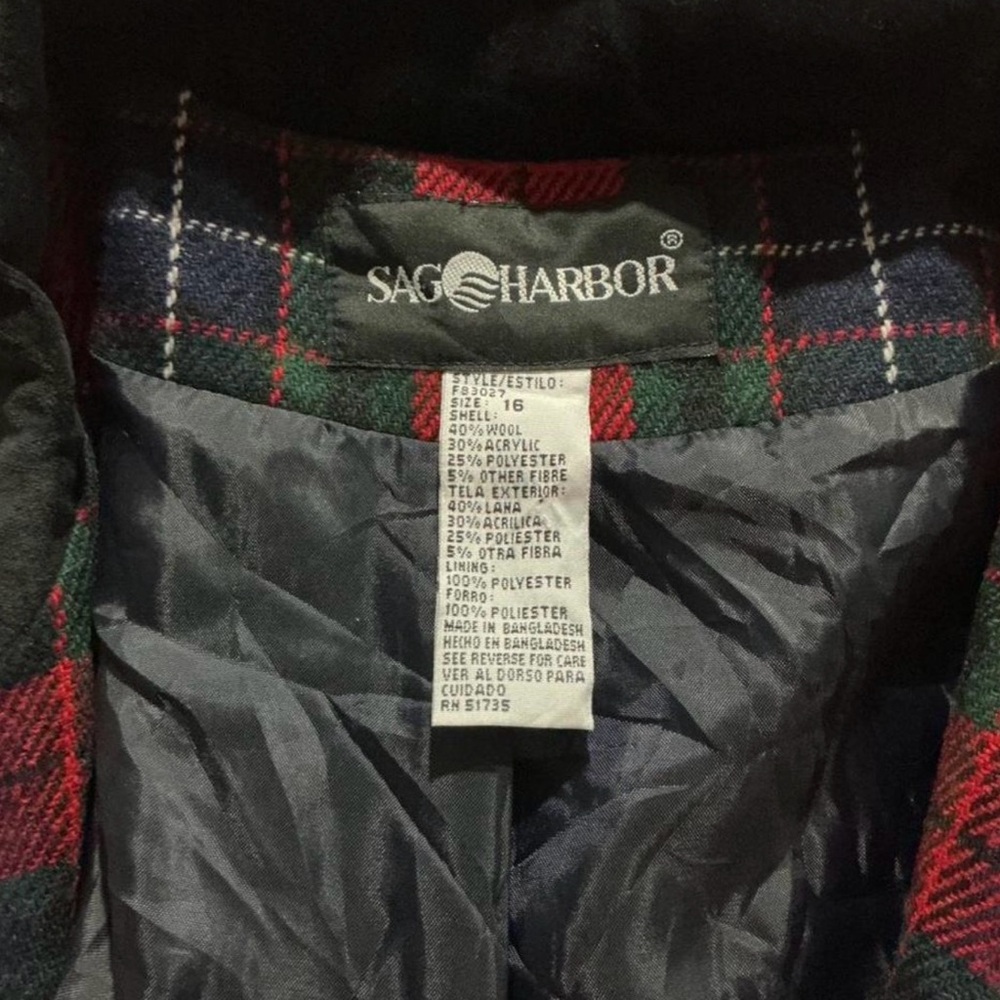 Vintage Sag Harbor Red & Green Plaid Jacket with Black Velvet Collar office - Picture 8 of 8